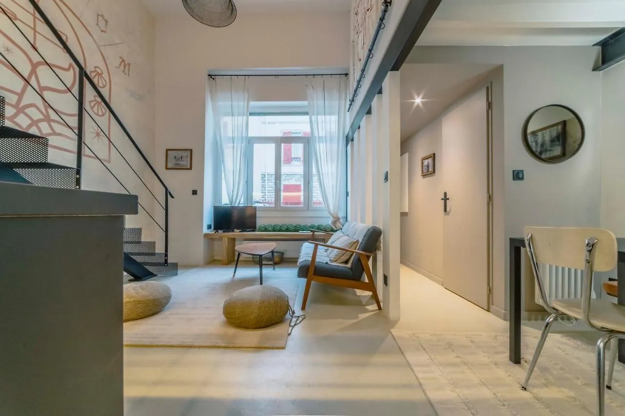 Appartement LOFT - Centre Ville - Plage - Halles - 3 ch 2 sdb à Biarritz